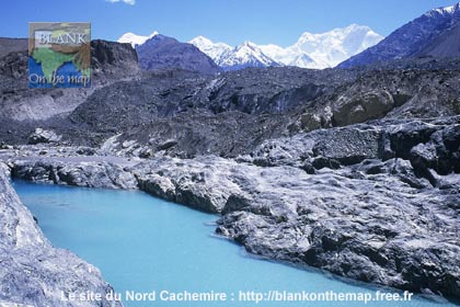 Fond d'écran montagnes du Cachemire